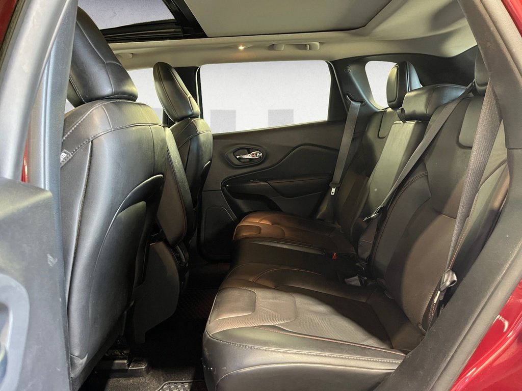2022 Jeep Cherokee TRAILHAWK ELITE
