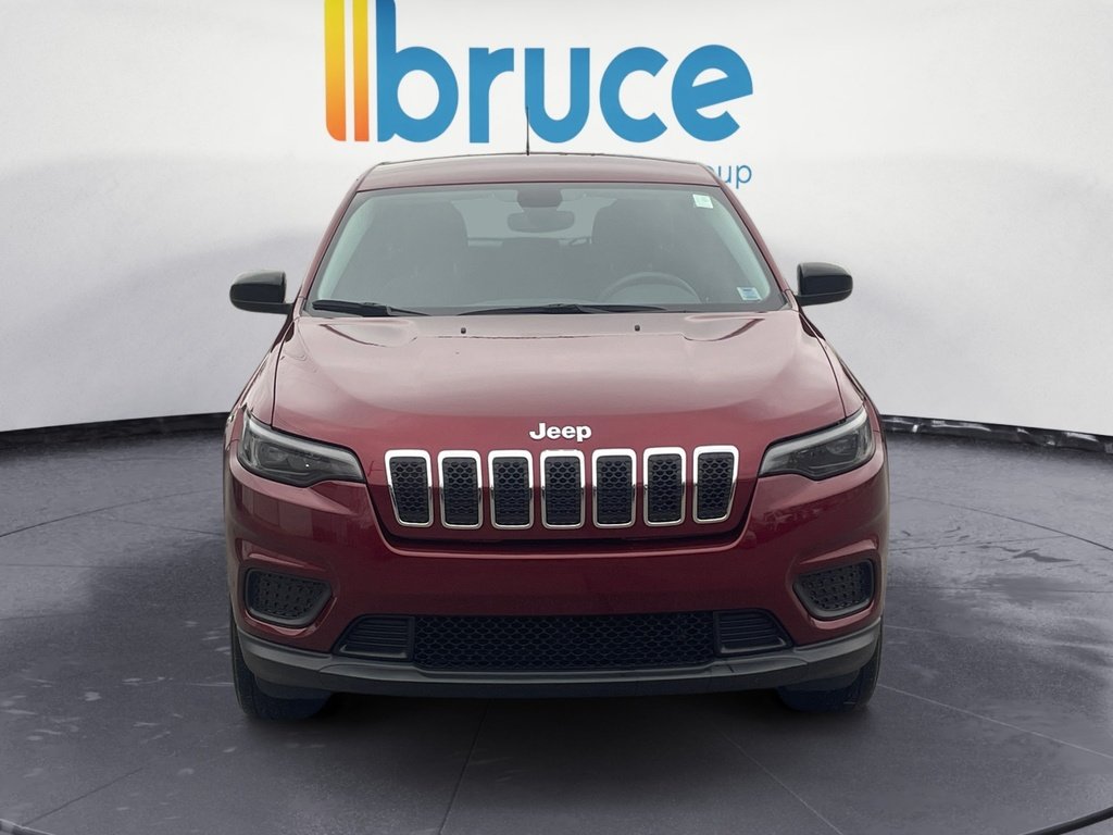 2022 Jeep Cherokee SPORT