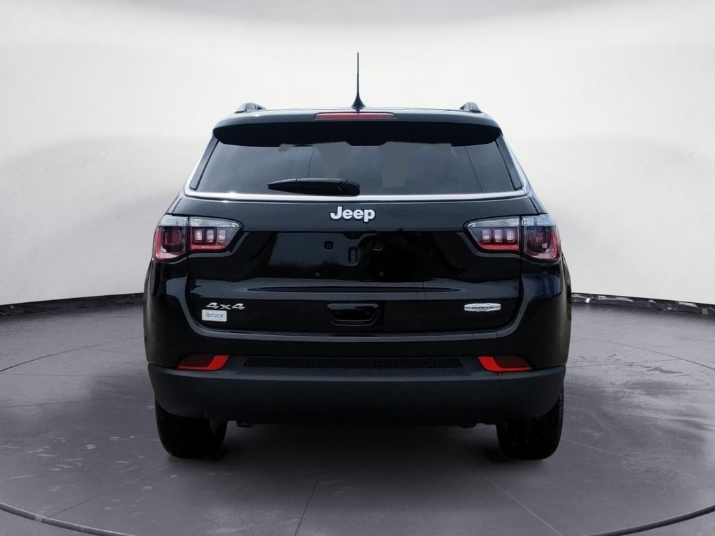 2025 Jeep Compass NORTH