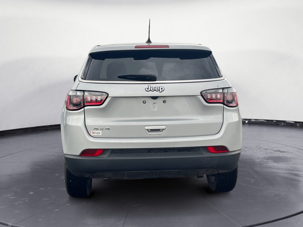 2025 Jeep Compass SPORT