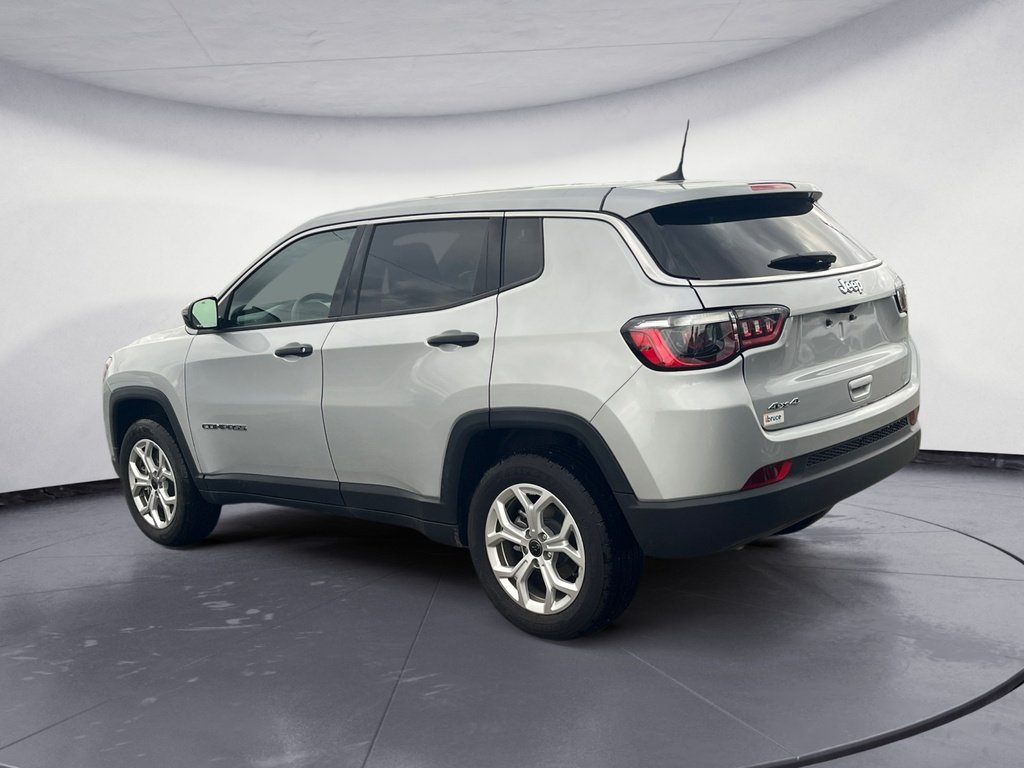 2025 Jeep Compass SPORT