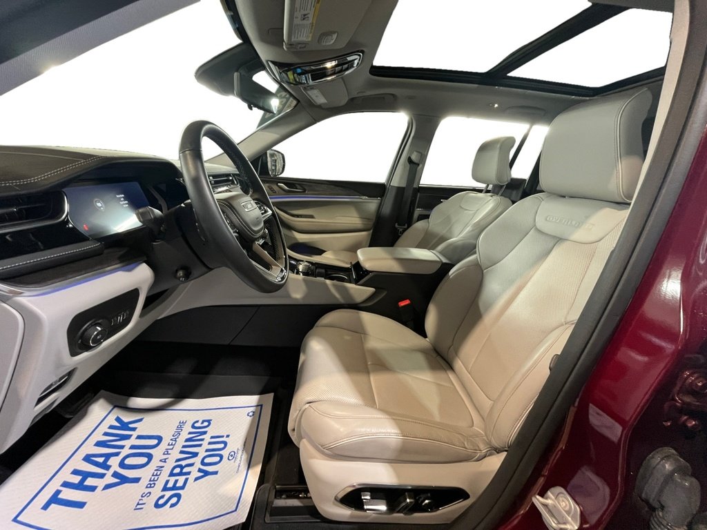 Jeep Grand Cherokee OVERLAND 2023