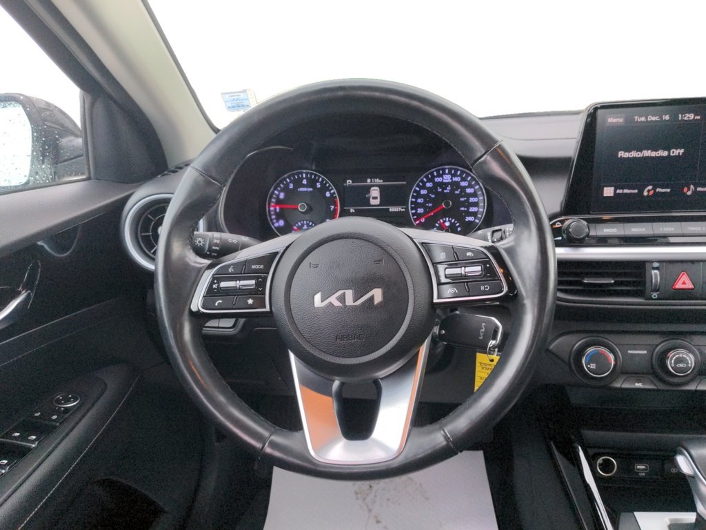 2023 Kia Forte EX