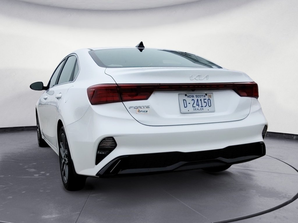 Kia Forte EX+ 2024