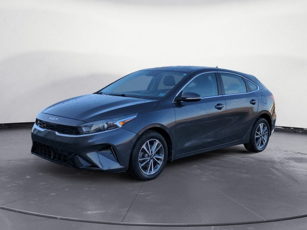 2023 Kia Forte5 EX
