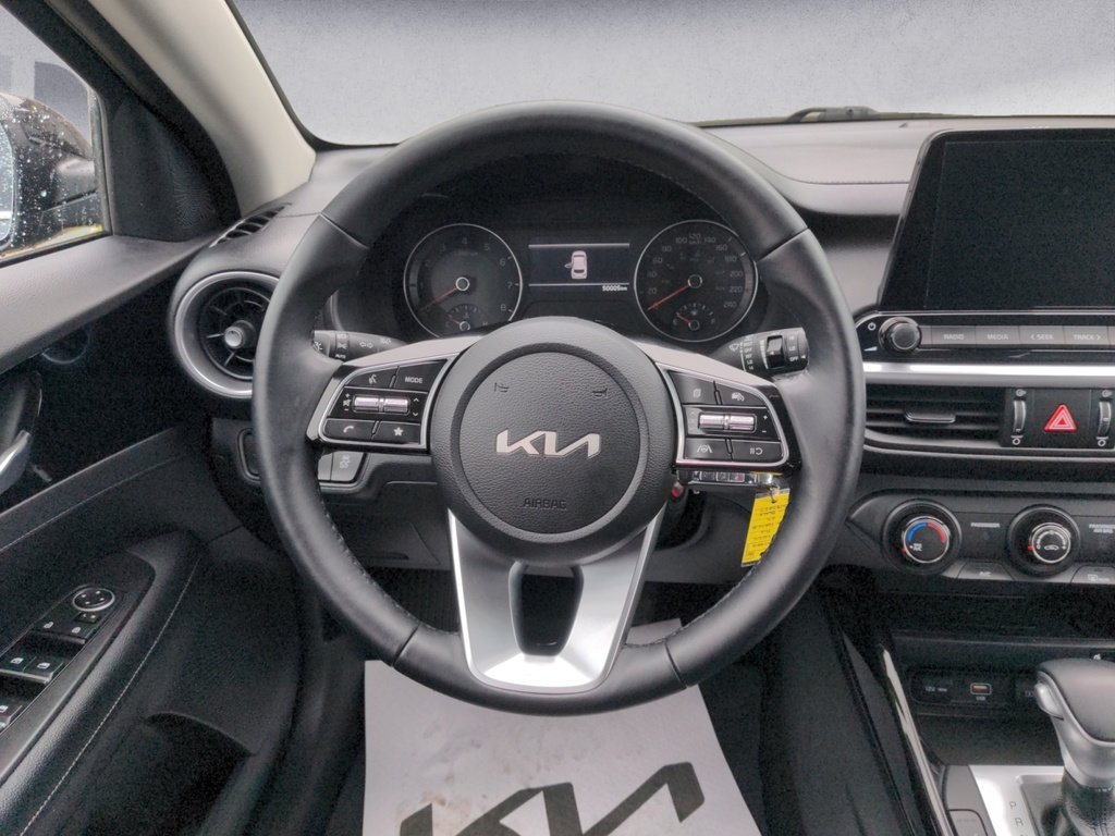 Kia Forte5 EX 2024