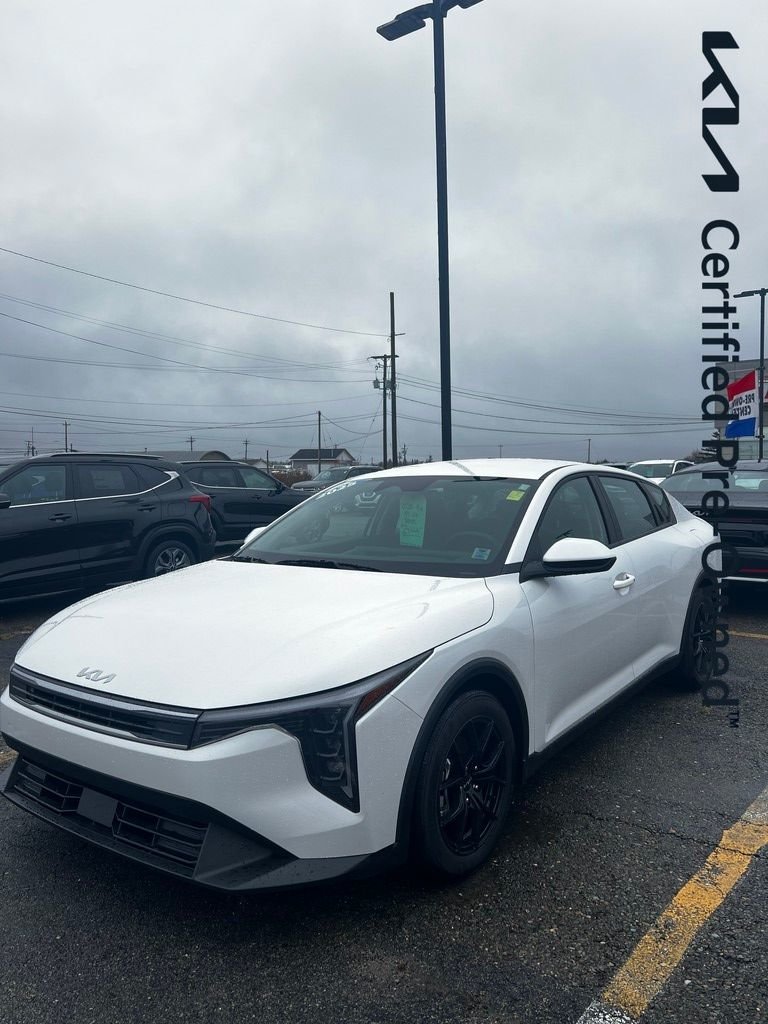 2025 Kia K4 LX