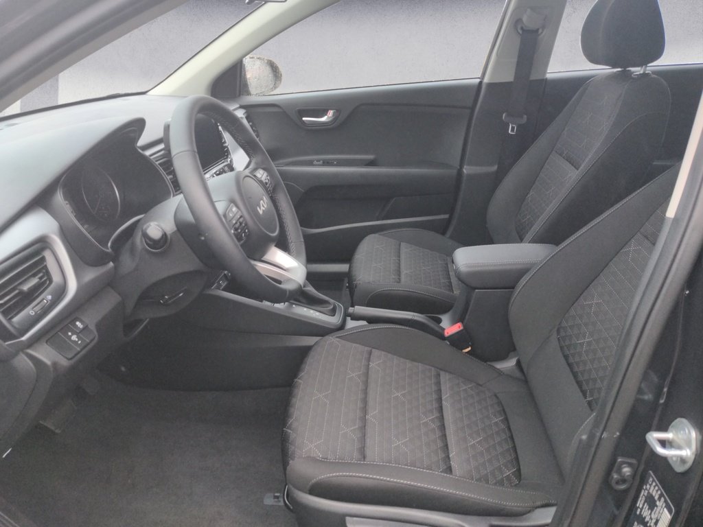 2021 Kia Rio 5-door LX+