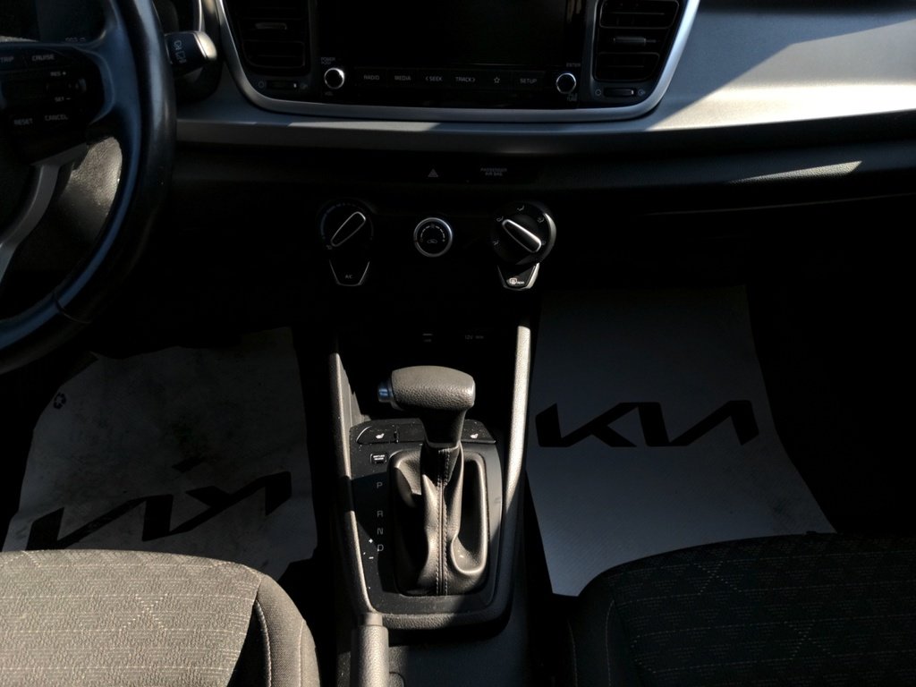 2021 Kia Rio 5-door LX+