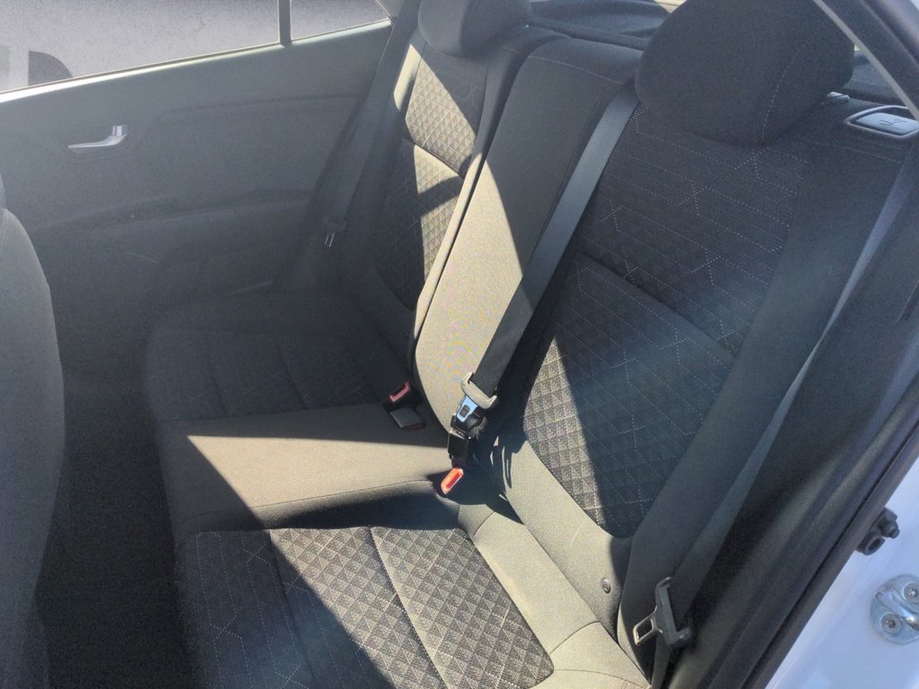 2022 Kia Rio 5-door LX+