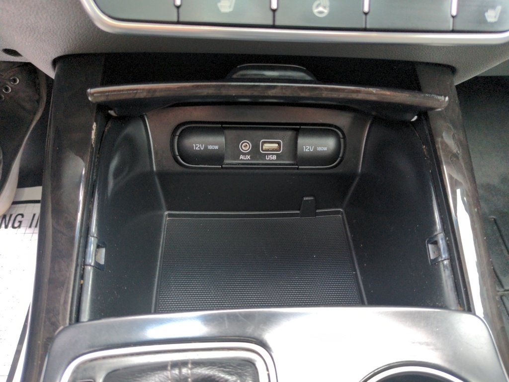 2016 Kia Sorento V6 7 Pass
