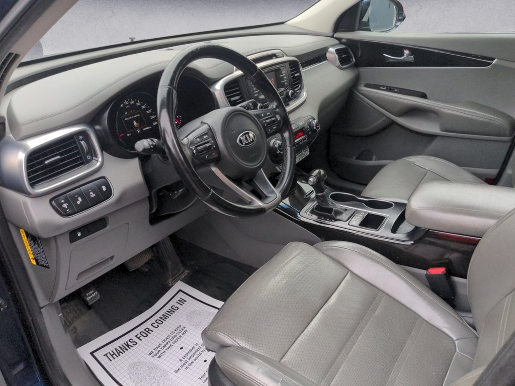 2016 Kia Sorento V6 7 Pass