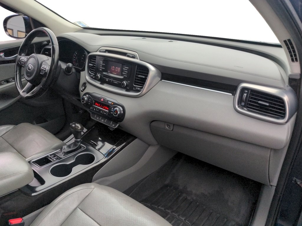 2016 Kia Sorento V6 7 Pass
