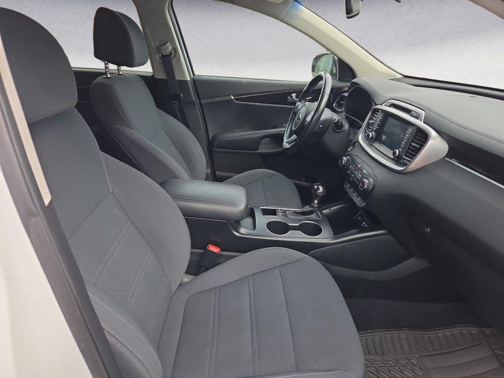 2017 Kia Sorento LX TURBO