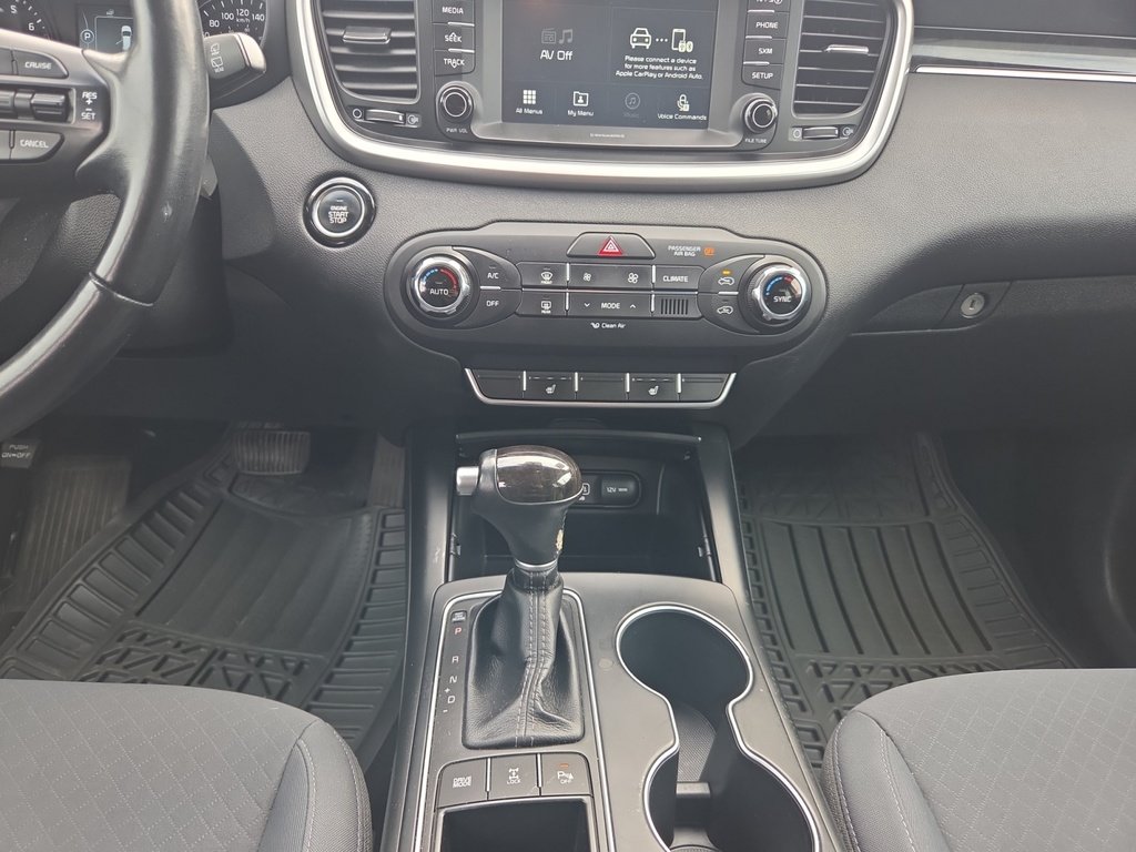 2017 Kia Sorento LX TURBO