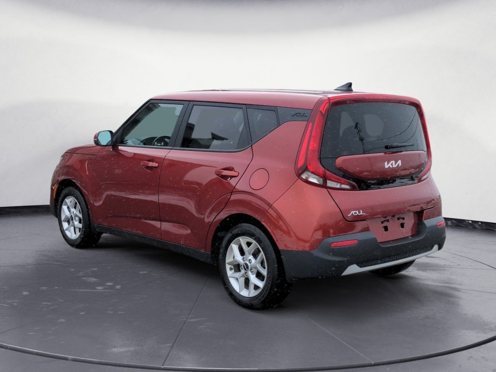 Kia Soul EX 2022