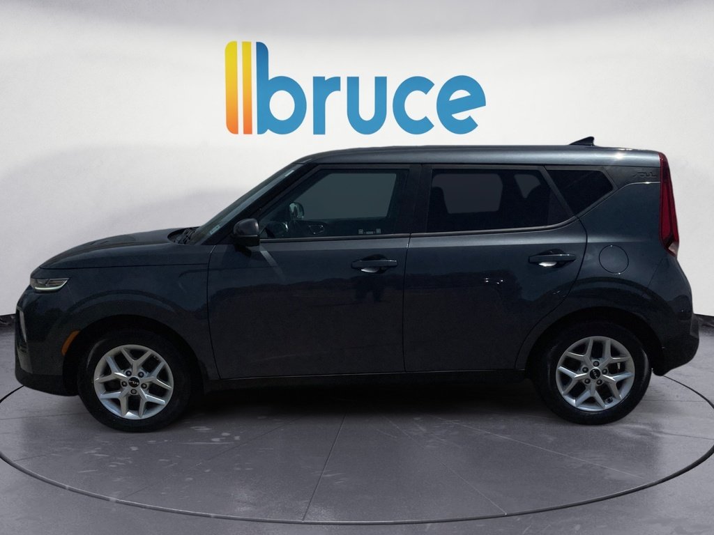 2022 Kia Soul EX