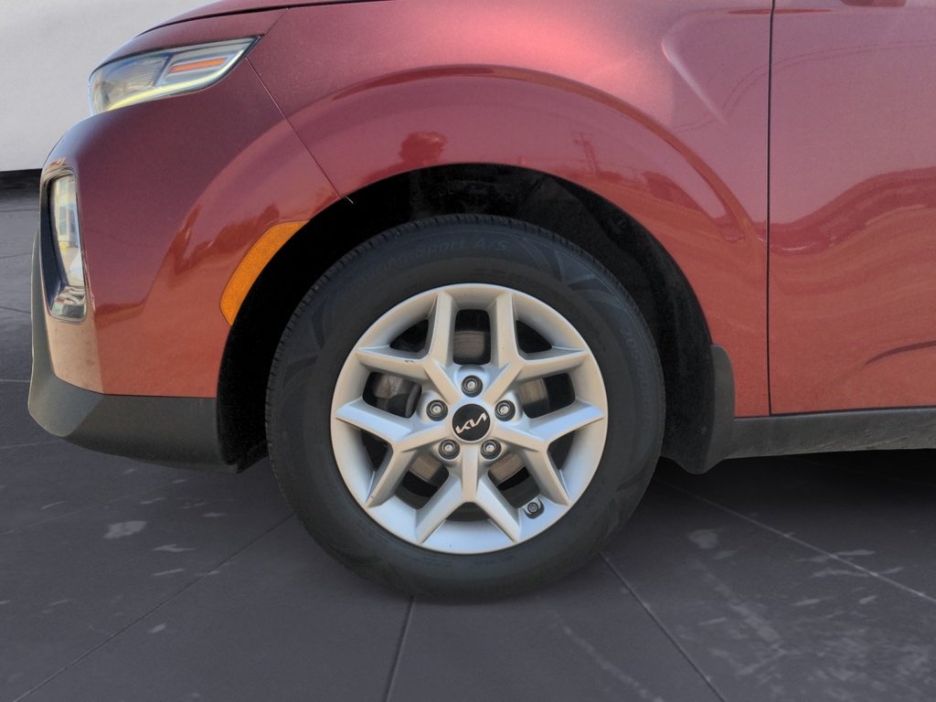 2022 Kia Soul EX