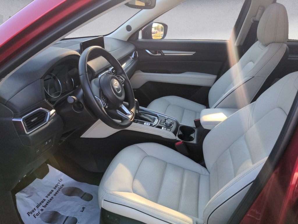 2025 Mazda CX-5 GT