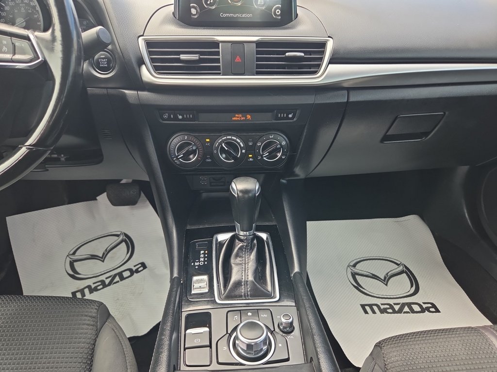 2018 Mazda 3 GS