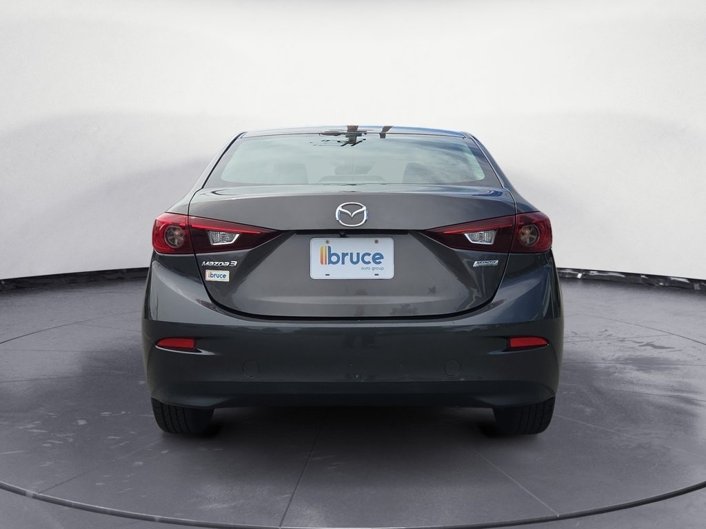2018 Mazda 3 GS