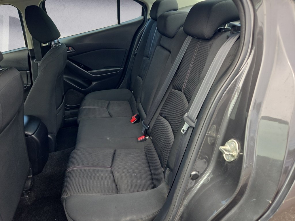 2018 Mazda 3 GS