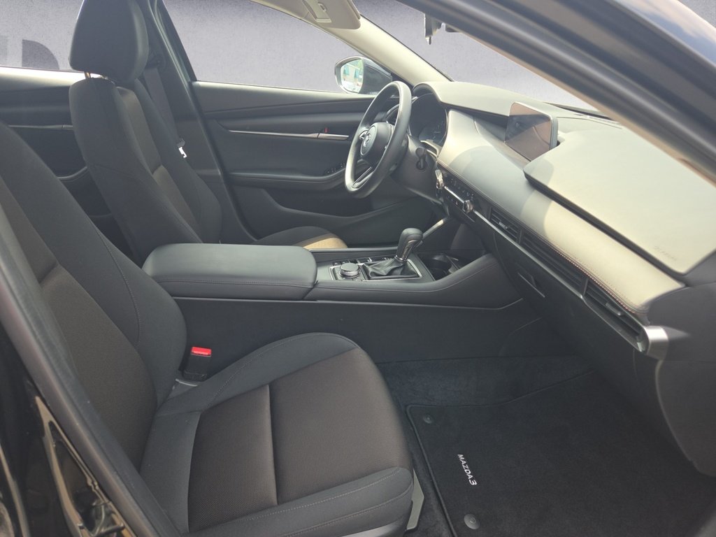 2024 Mazda 3 GX
