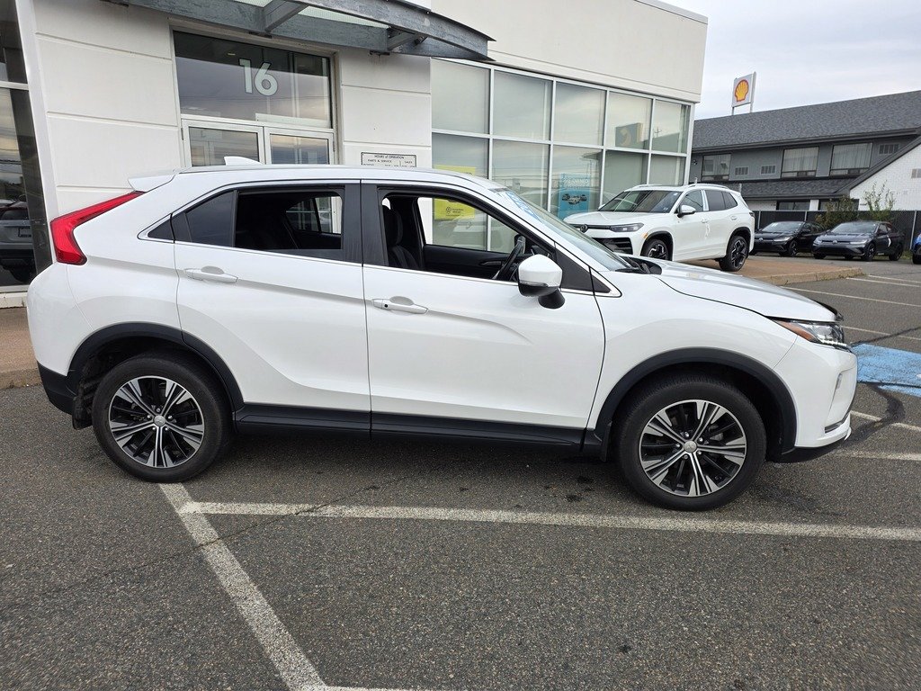 2018 Mitsubishi Eclipse Cross SE