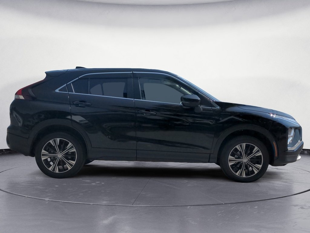 2022 Mitsubishi ECLIPSE CROSS SE