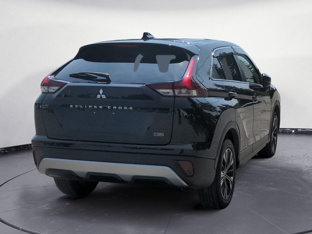2022 Mitsubishi ECLIPSE CROSS SE