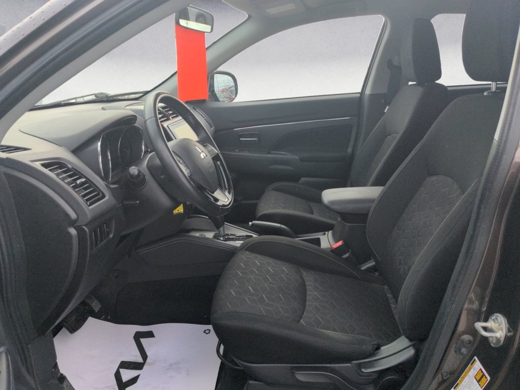 Mitsubishi RVR SE 2020