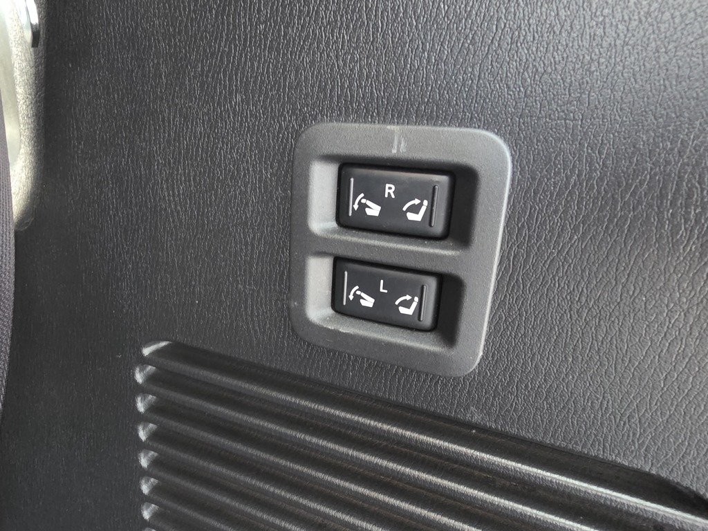 Nissan Armada PLATINUM 2023