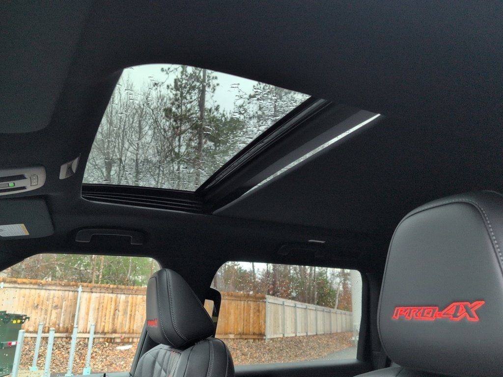 2026 Nissan Armada PRO-4X ! DEMO SPECIAL!