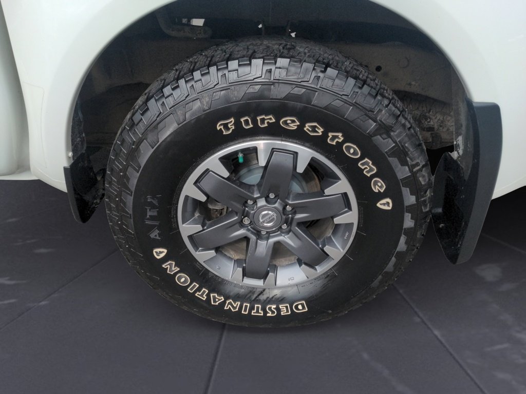 2018 Nissan Frontier PRO-4X !! Ultra Low KMS !! Fresh Trade!