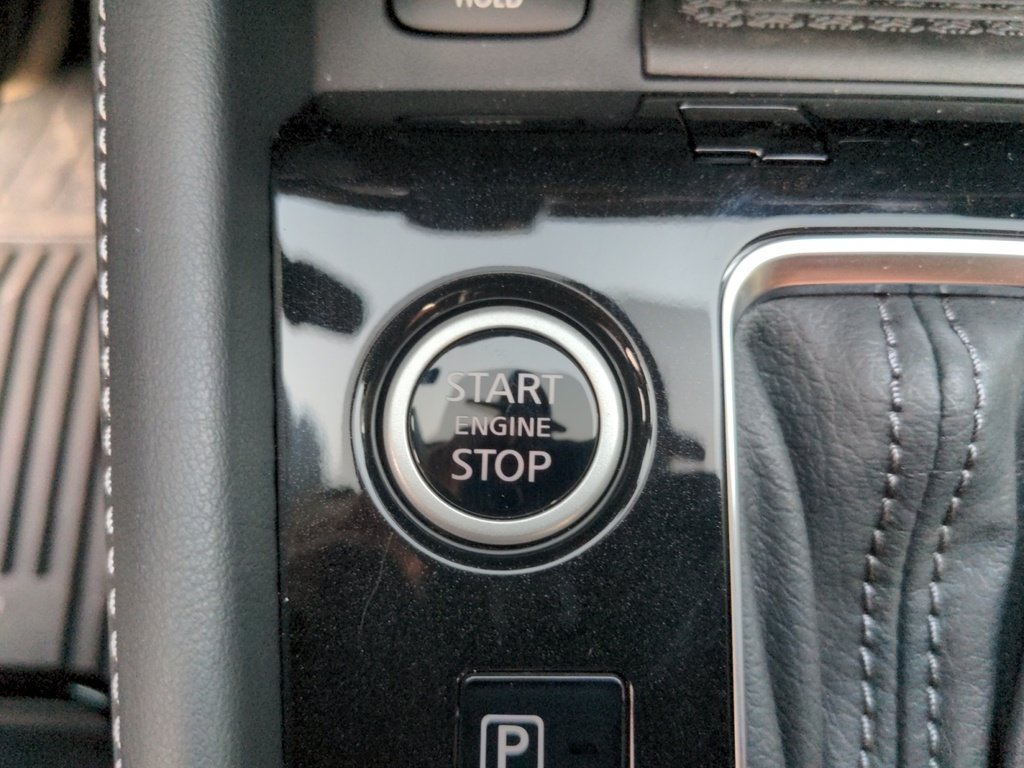 2025 Nissan Kicks Play SV! Demo Special!