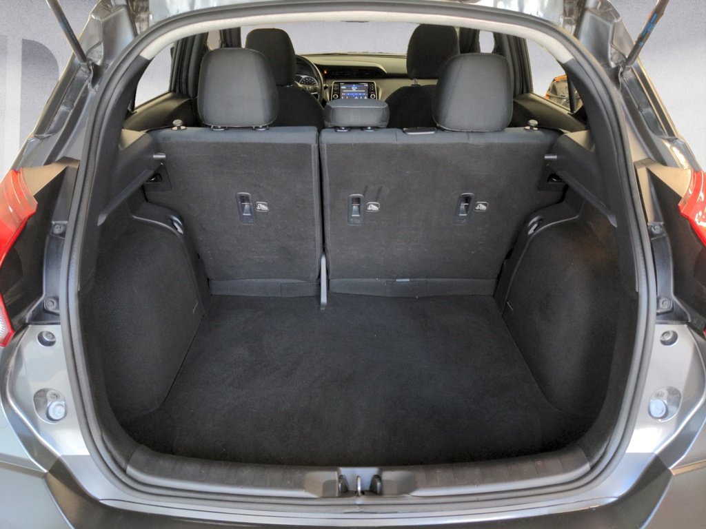 Nissan Kicks S LOW KMS 2019