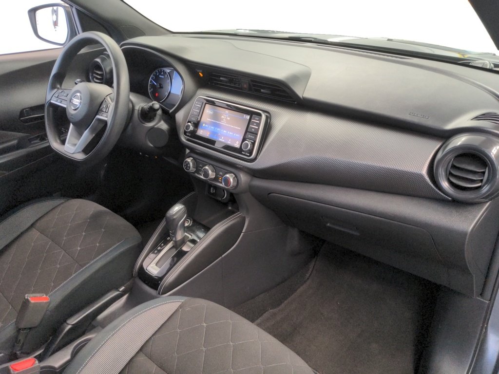 Nissan Kicks S LOW KMS 2019