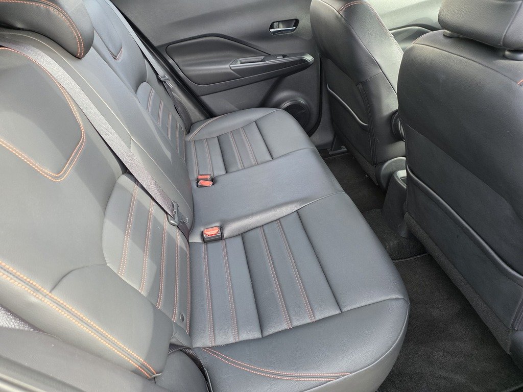 2019 Nissan Kicks SR