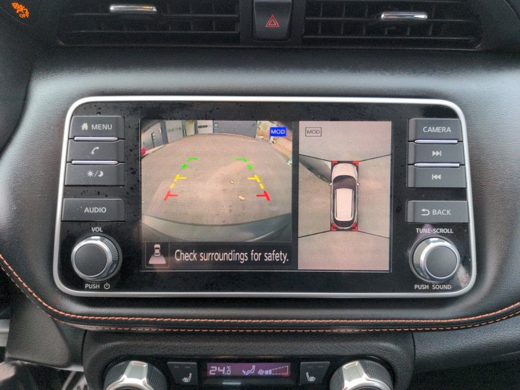 2019 Nissan Kicks SR!