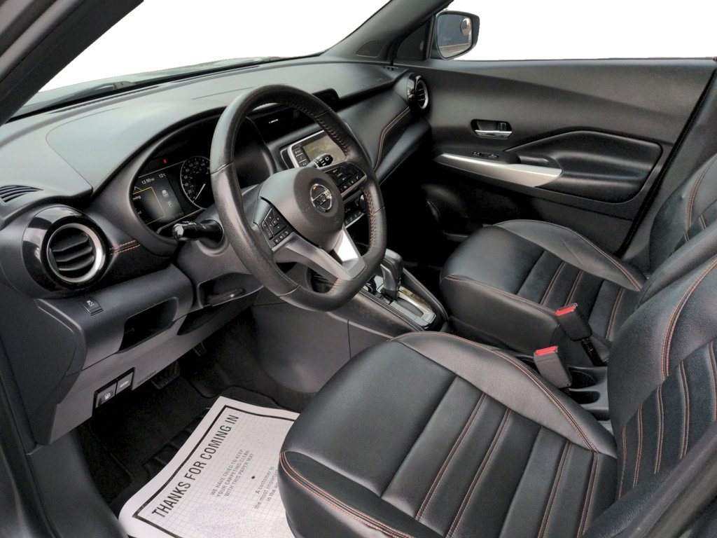 2019 Nissan Kicks SR!