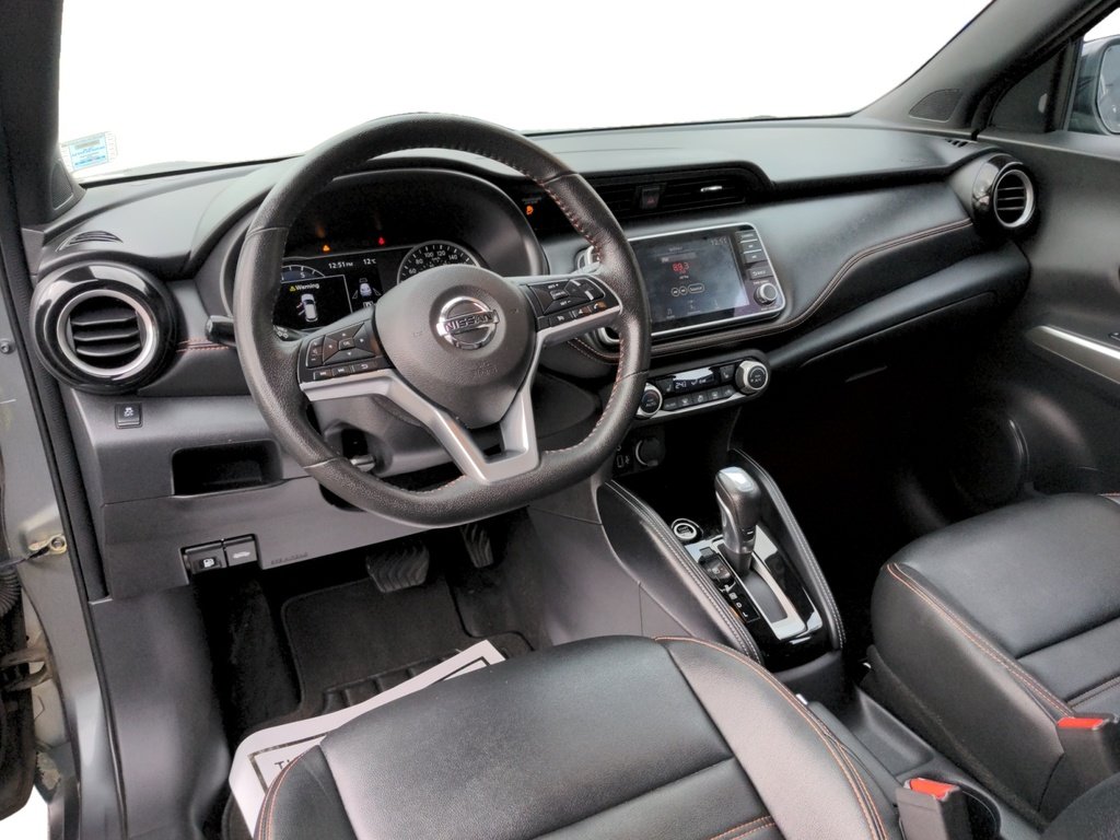 2019 Nissan Kicks SR!