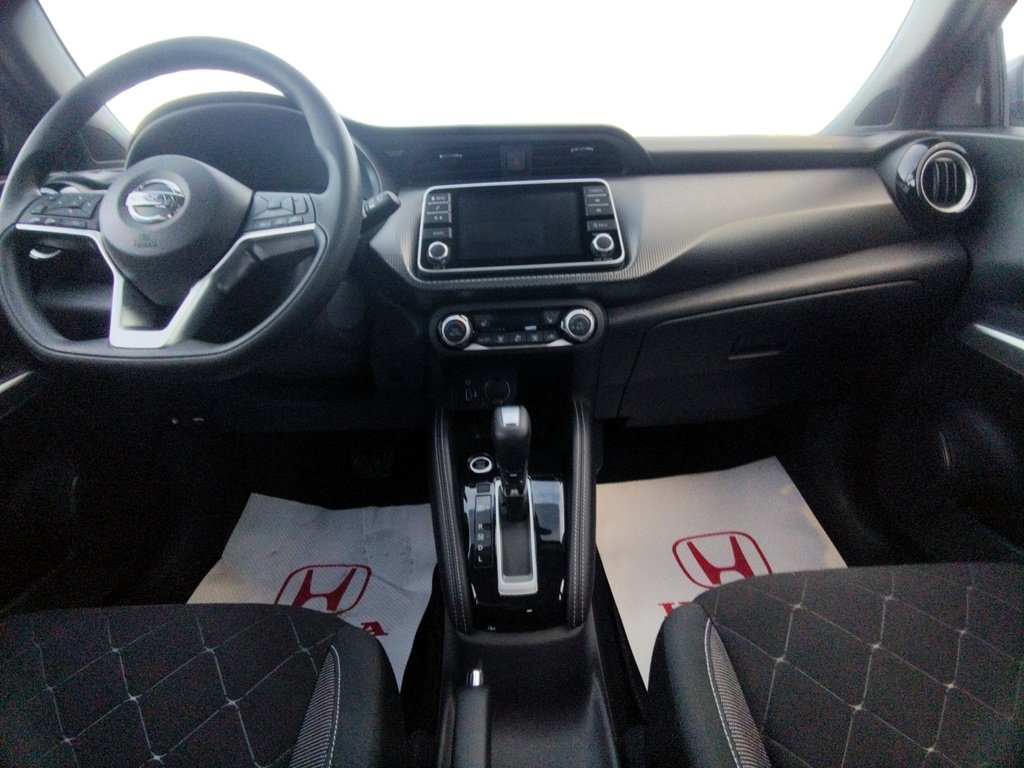 Nissan Kicks SV 2020