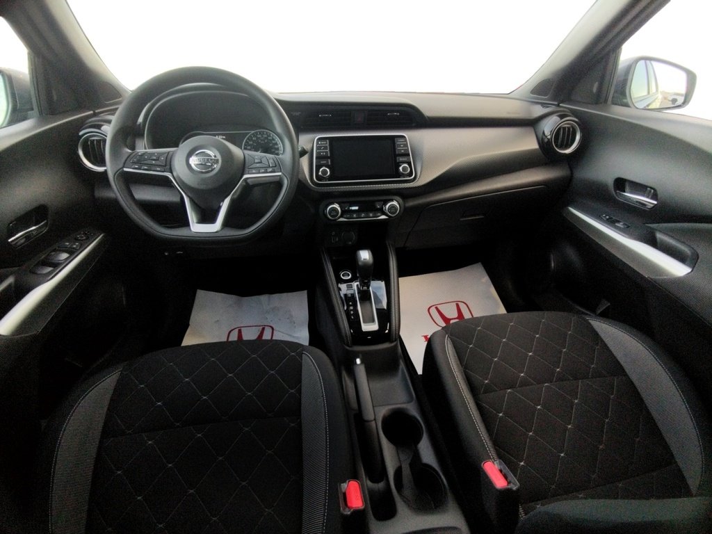 Nissan Kicks SV 2020