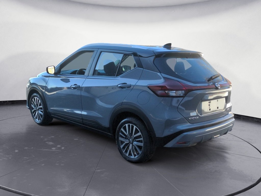 2021 Nissan Kicks SV LOW KMS