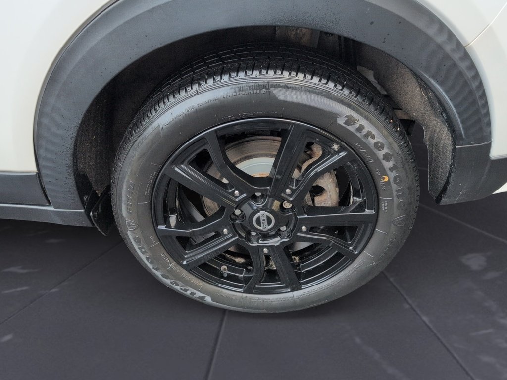 2021 Nissan Kicks SR LOW KMS