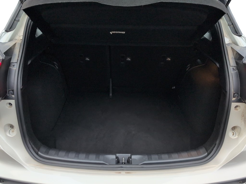 2021 Nissan Kicks SR LOW KMS