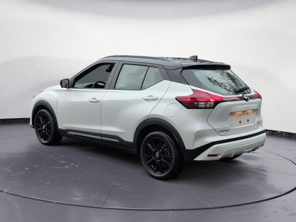2021 Nissan Kicks SR LOW KMS