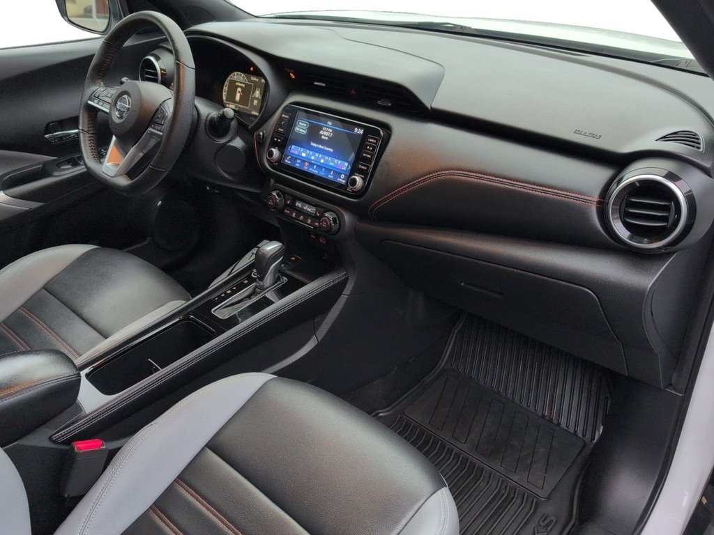 2021 Nissan Kicks SR LOW KMS