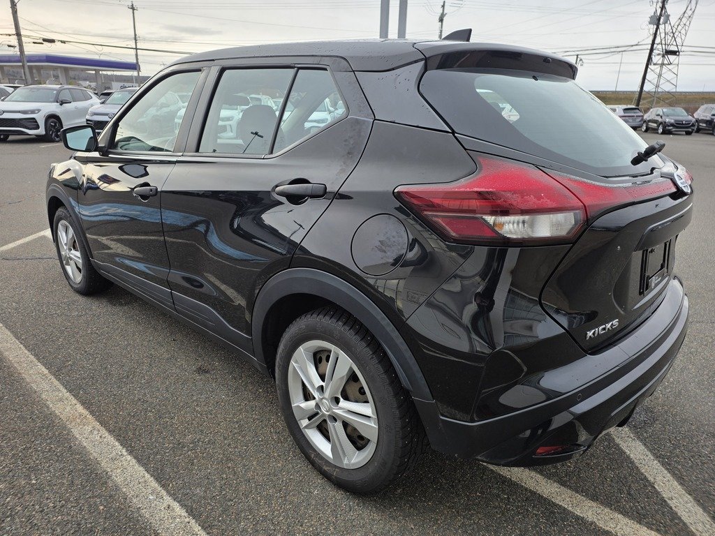 2021 Nissan Kicks S
