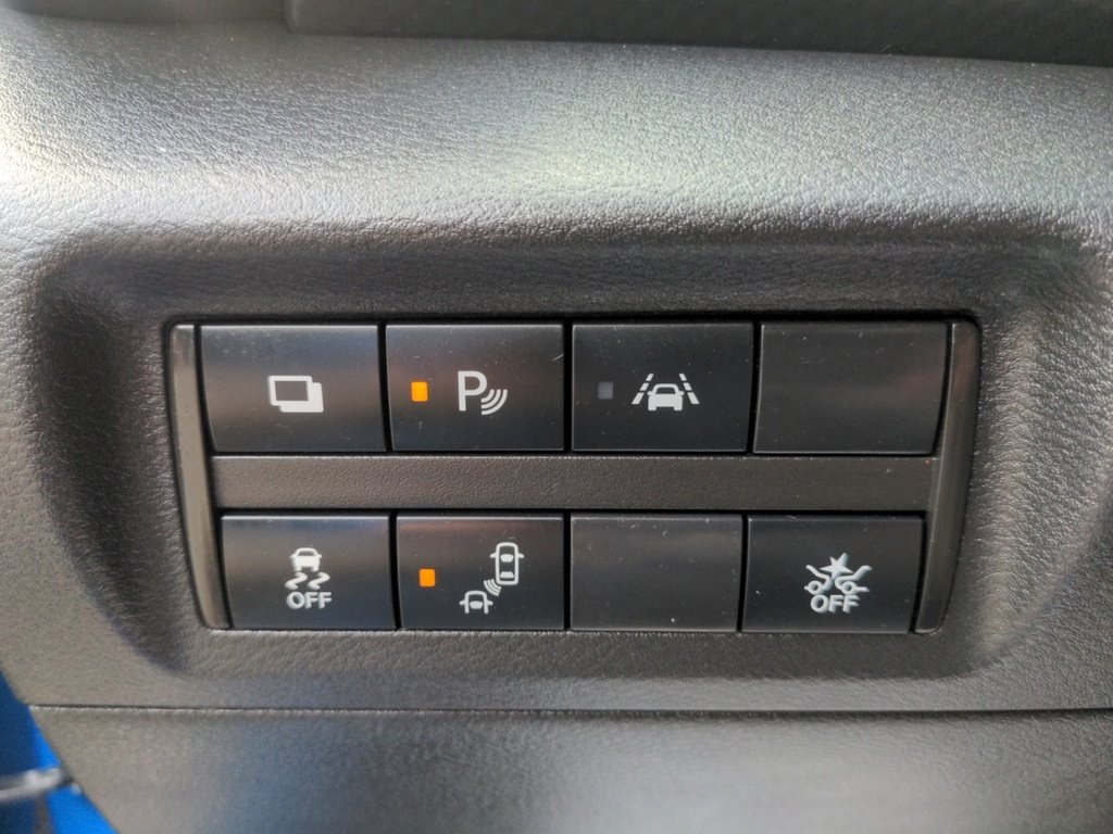 Nissan Kicks S ! Ultra LOW KMS ! 2022